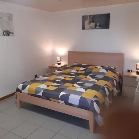 Des Marais Апартаменты Vaux-sur-Sure